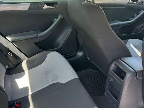 Used 2018 Volkswagen Jetta S w/ Cold Weather Package image 13