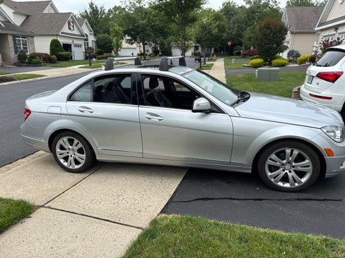 Used 2008 Mercedes-Benz C 300 4MATIC Sedan image 2