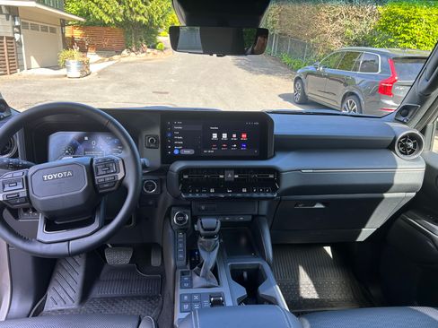 Used 2026 Toyota Land Cruiser w/ Premium Package AWD/4WD image 10
