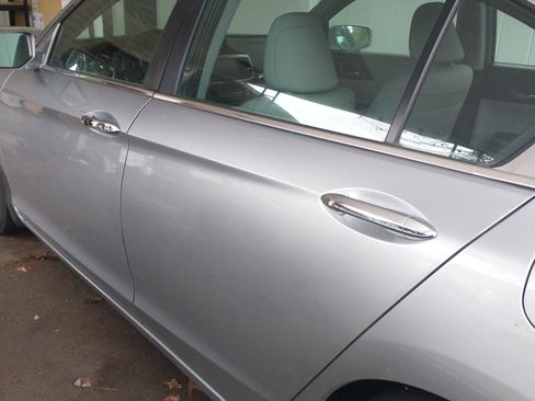 Used 2017 Honda Accord EX-L image 4