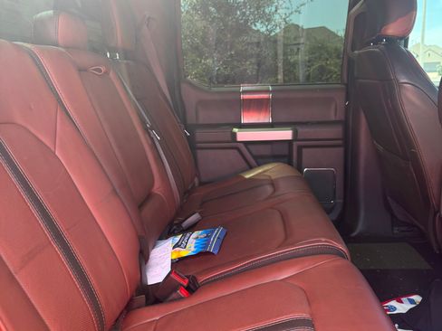 Used 2022 Ford F250 King Ranch w/ King Ranch Ultimate Package AWD/4WD image 15