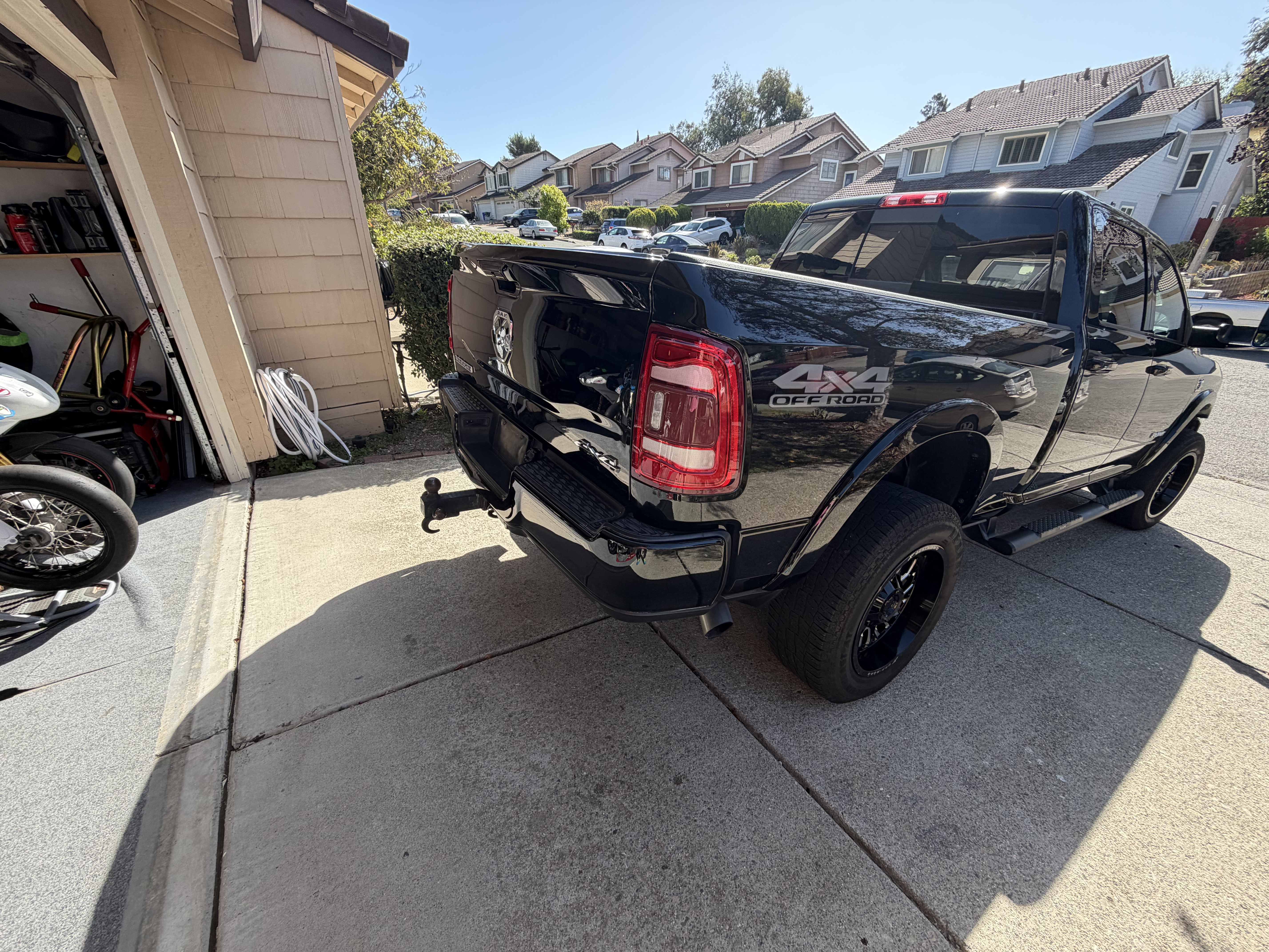 Used 2019 RAM 2500 Laramie AWD/4WD image 5