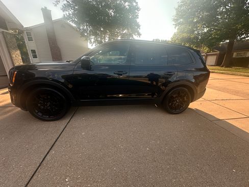 Used 2022 Kia Telluride SX w/ SX Prestige Package AWD/4WD image 5