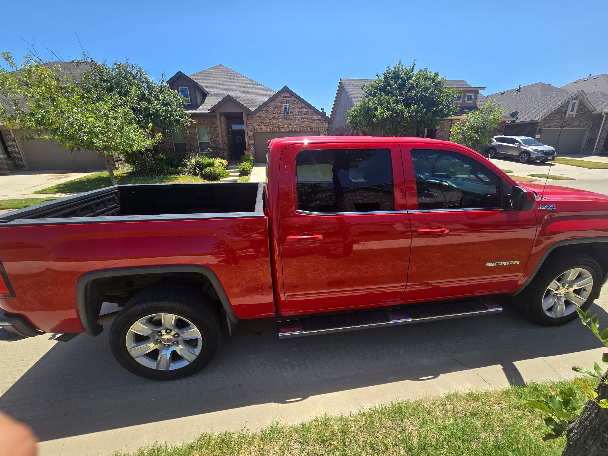Used 2015 GMC Sierra 1500 SLE w/ SLE Value Package AWD/4WD image 5