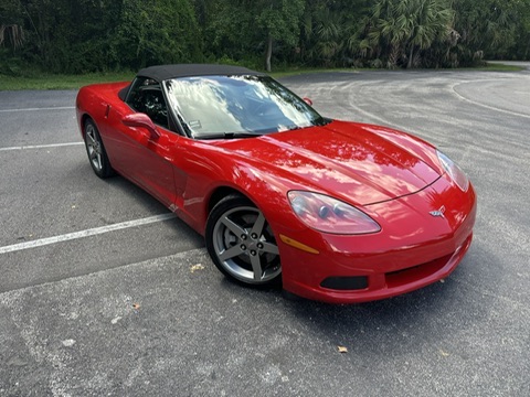 Used 2005 Chevrolet Corvette Convertible w/ Preferred Equipment Group RWD image 4