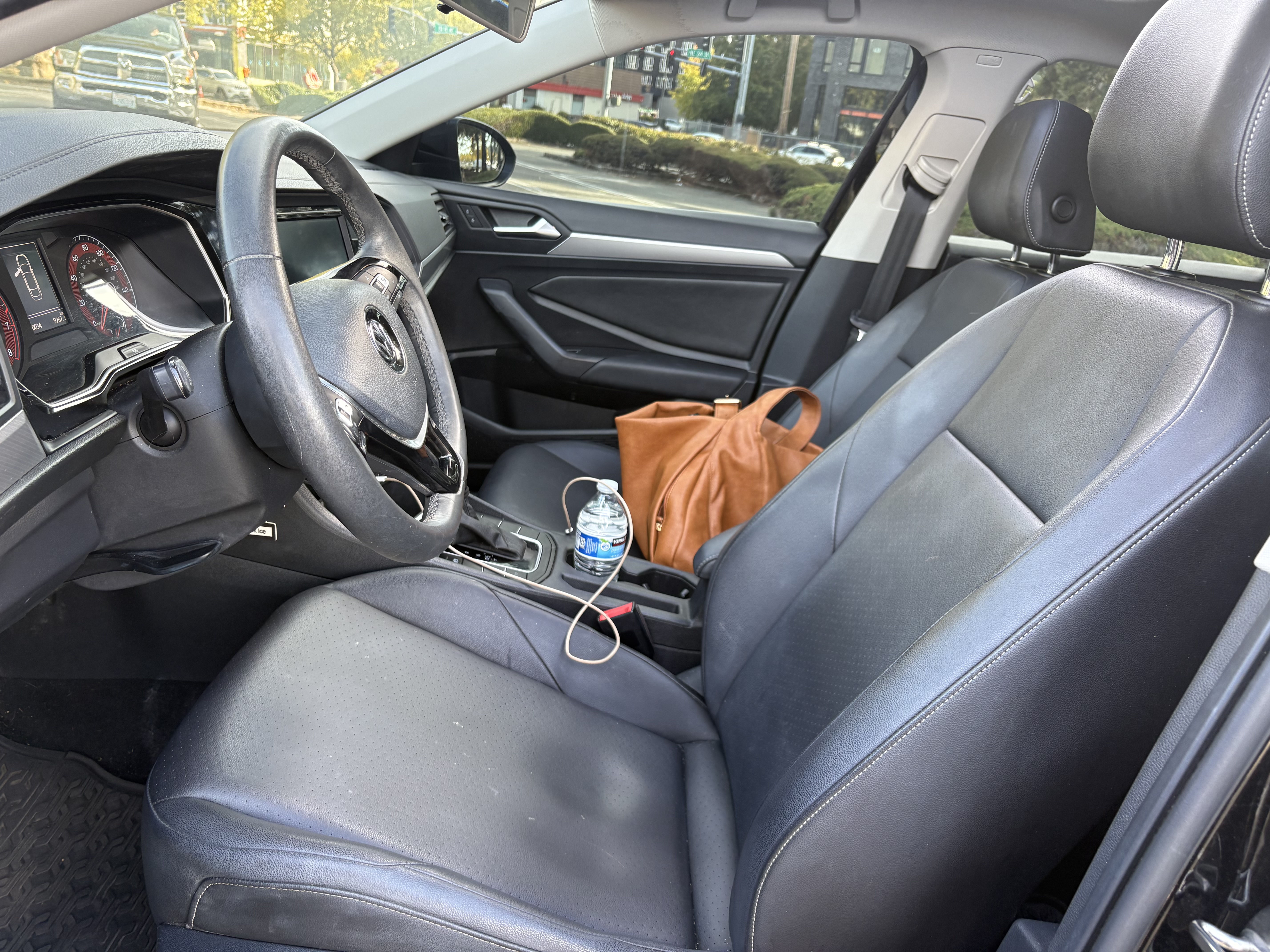 Used 2020 Volkswagen Jetta SE FWD image 11