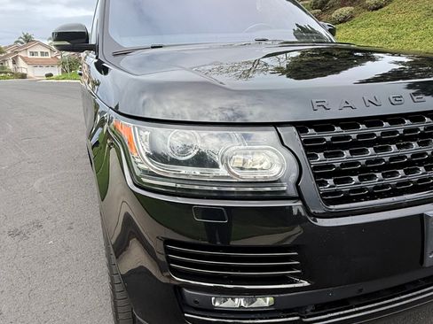 Used 2017 Land Rover Range Rover Supercharged image 4