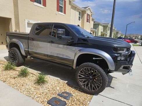 Used 2021 Chevrolet Silverado 1500 Custom image 2