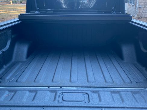 Used 2023 Jeep Gladiator Rubicon w/ Dual Top Group image 13