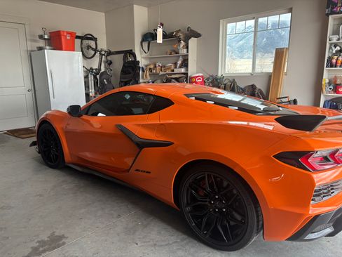 Used 2023 Chevrolet Corvette Z06 w/ Engine Appearance Package image 6