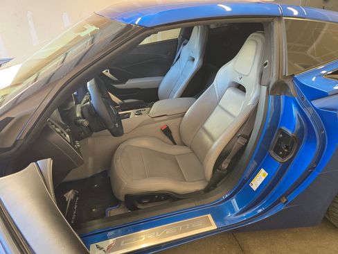 Used 2015 Chevrolet Corvette Stingray Coupe w/ 2LT Preferred Equipment Group image 10