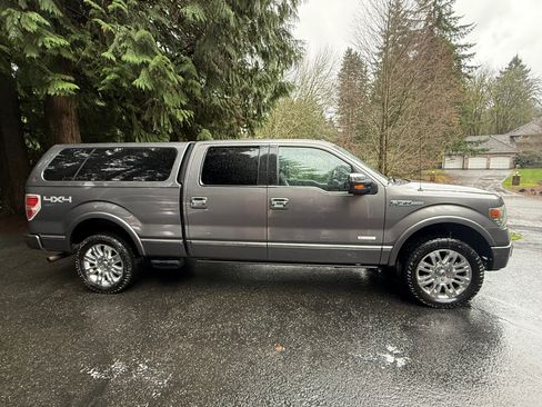 Used 2013 Ford F150 Platinum image 1