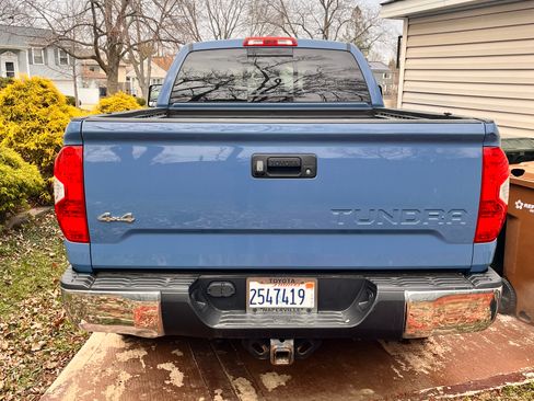 Used 2019 Toyota Tundra SR5 image 8