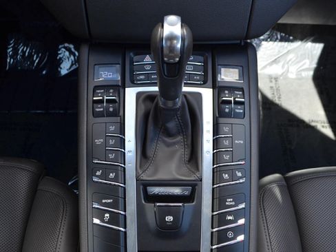 Used 2017 Porsche Macan S AWD/4WD image 13