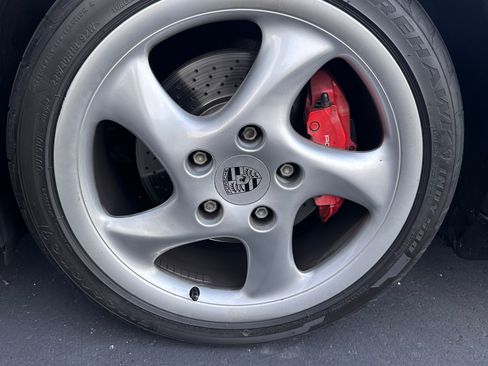 Used 2002 Porsche Boxster S RWD image 28