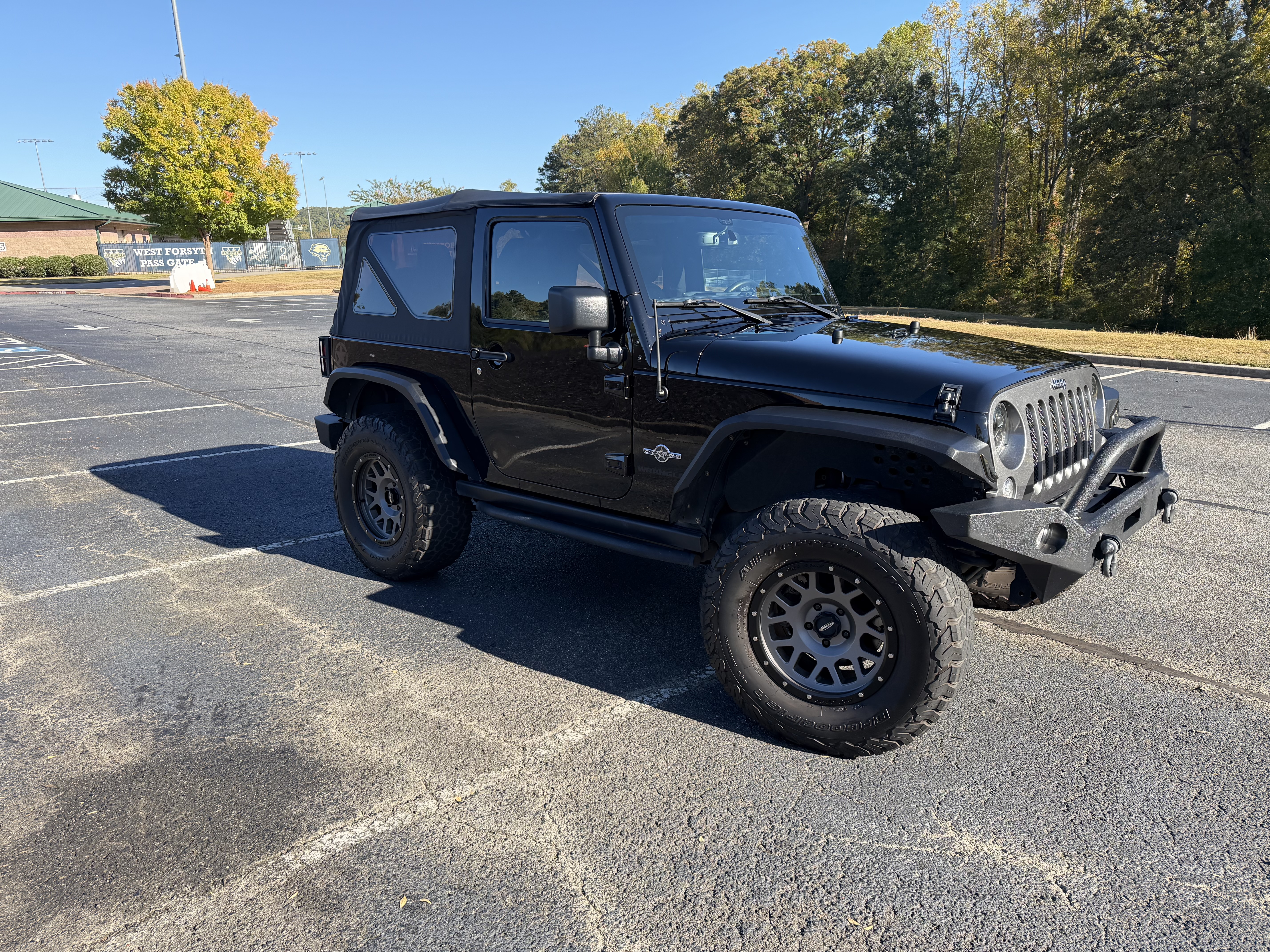 Used 2015 Jeep Wrangler Sport AWD/4WD image 4
