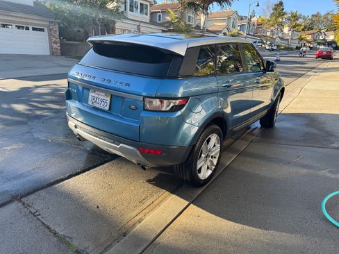 Used 2013 Land Rover Range Rover Evoque Pure Premium AWD/4WD image 2