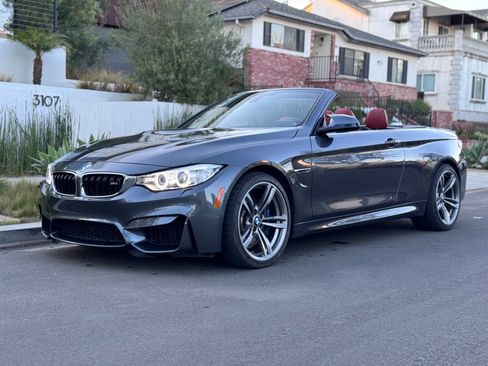 Used 2015 BMW M4 Convertible image 1