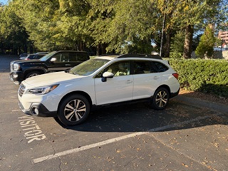 Used 2019 Subaru Outback 2.5i Limited AWD/4WD image 16