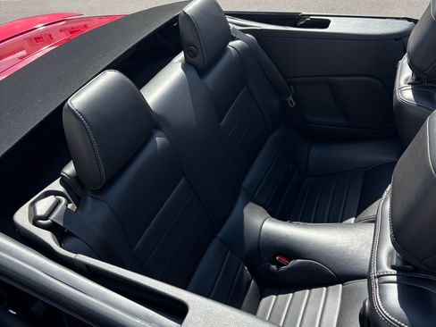 Used 2014 Ford Mustang GT Premium w/ Comfort Package image 11