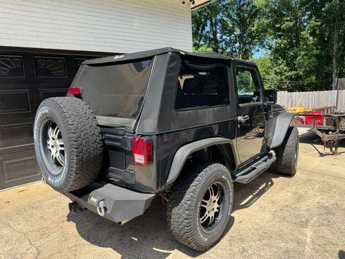 Used 2010 Jeep Wrangler Sport AWD/4WD image 16