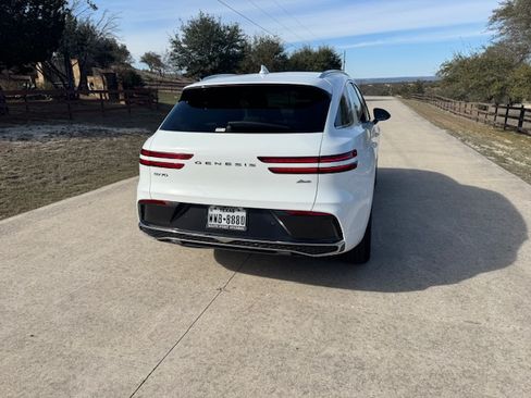 Used 2026 Genesis GV70 2.5T image 6