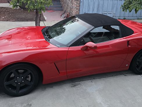 Used 2006 Chevrolet Corvette Convertible w/ Preferred Equipment Group RWD image 5