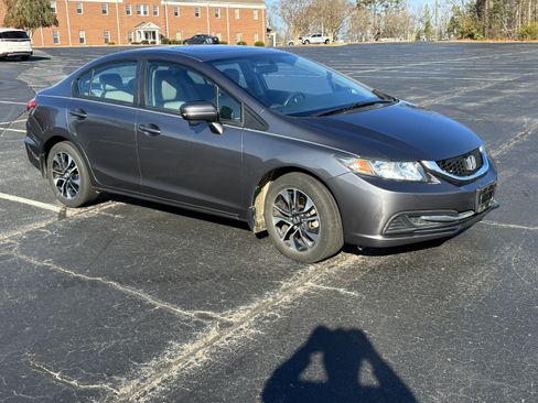Used 2015 Honda Civic EX image 8