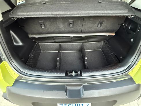 Used 2015 Kia Soul + FWD image 14