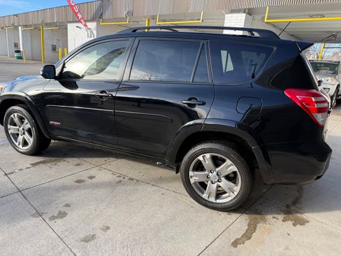 Used 2010 Toyota RAV4 Sport image 8