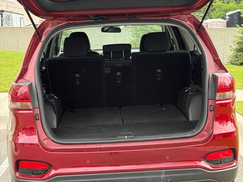 Used 2020 Kia Sorento LX w/ LX I4 Convenience Package image 12
