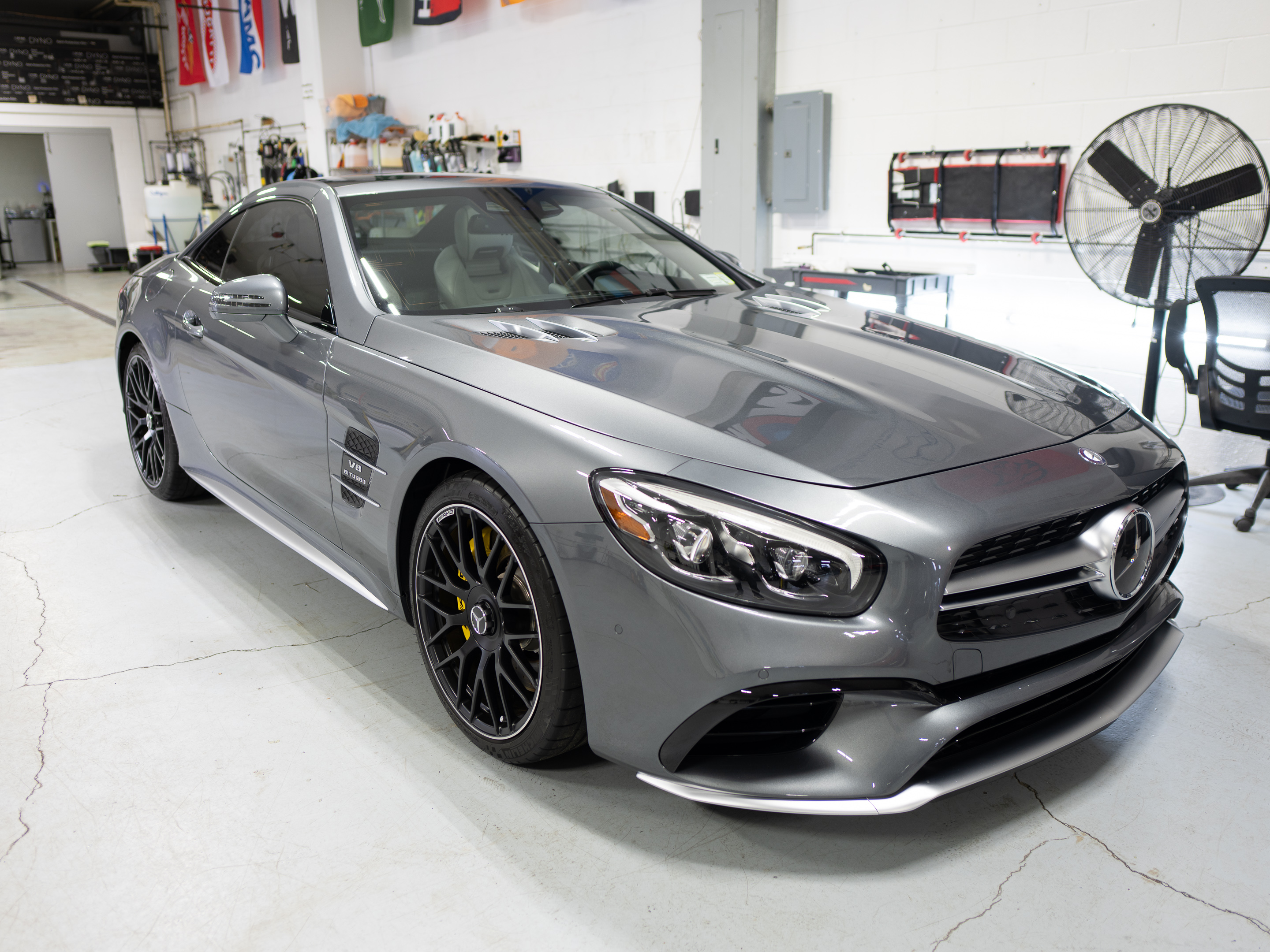 Used 2017 Mercedes-Benz SL 63 AMG image 1