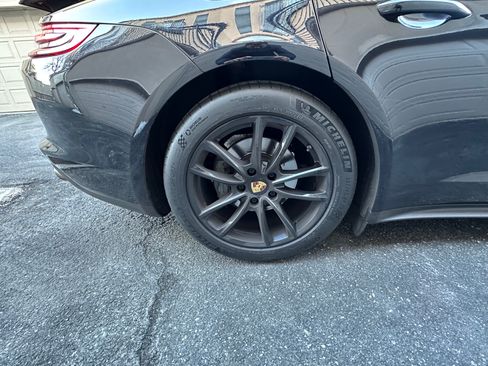 Used 2017 Porsche Panamera 4S image 17