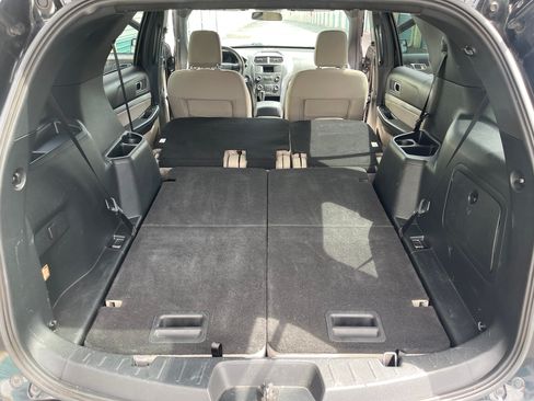 Used 2018 Ford Explorer 4WD image 6