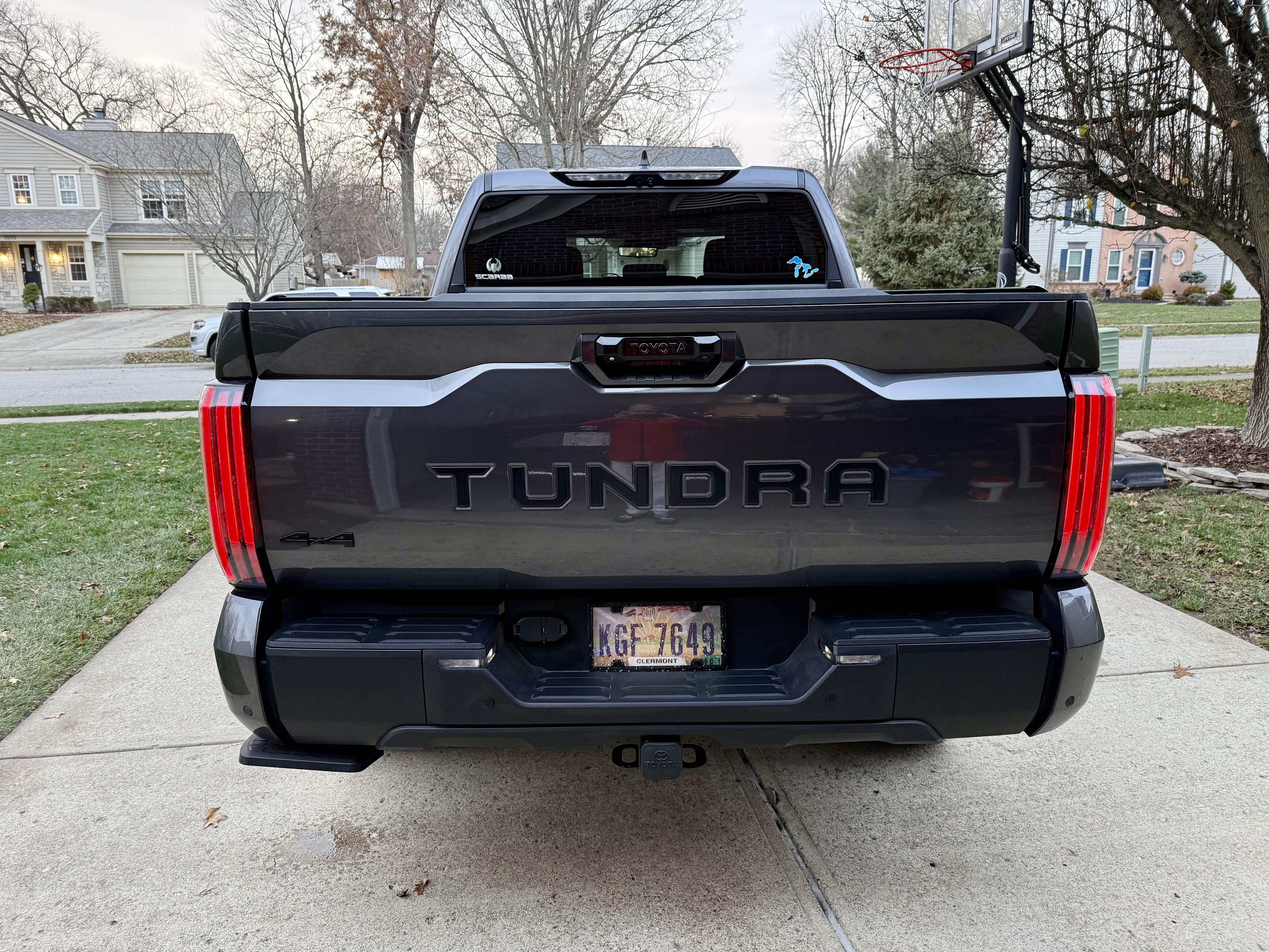 Used 2024 Toyota Tundra Limited w/ TRD Off-Road Package AWD/4WD image 10