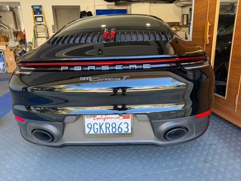 Used 2023 Porsche 911 Carrera T image 8