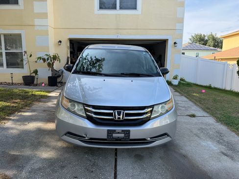 Used 2015 Honda Odyssey LX image 2