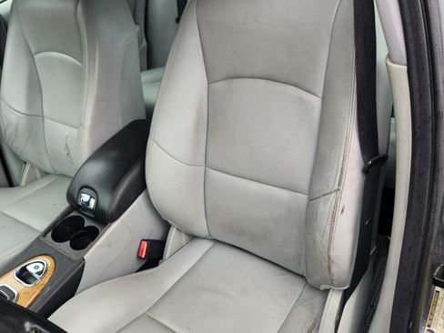 Used 2007 Jaguar S-TYPE R RWD image 9