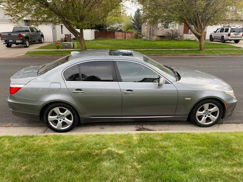 Used 2008 BMW 535xi Sedan AWD/4WD image 1