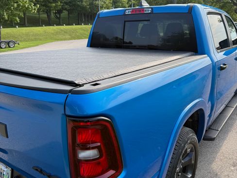 Used 2025 RAM 1500 Big Horn AWD/4WD image 6
