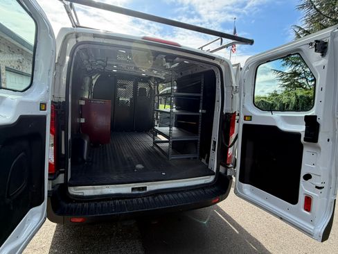 Used 2019 Ford Transit 250 130 Low Roof w/ Exterior Upgrade Package RWD image 8