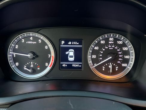 Used 2018 Hyundai Sonata SE image 11