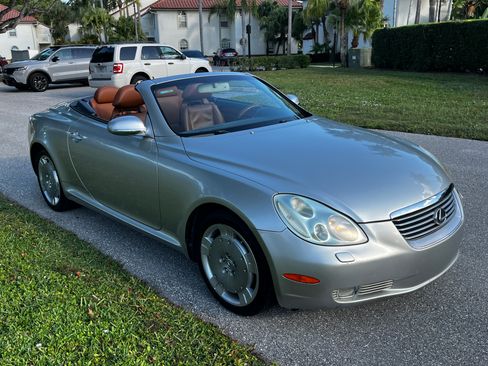 Used 2002 Lexus SC 430 Convertible image 13