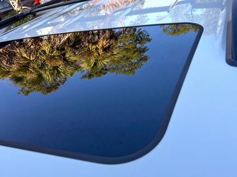 Used 2018 Toyota Land Cruiser image 9