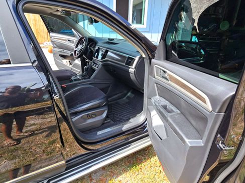 Used 2018 Volkswagen Atlas SEL image 20