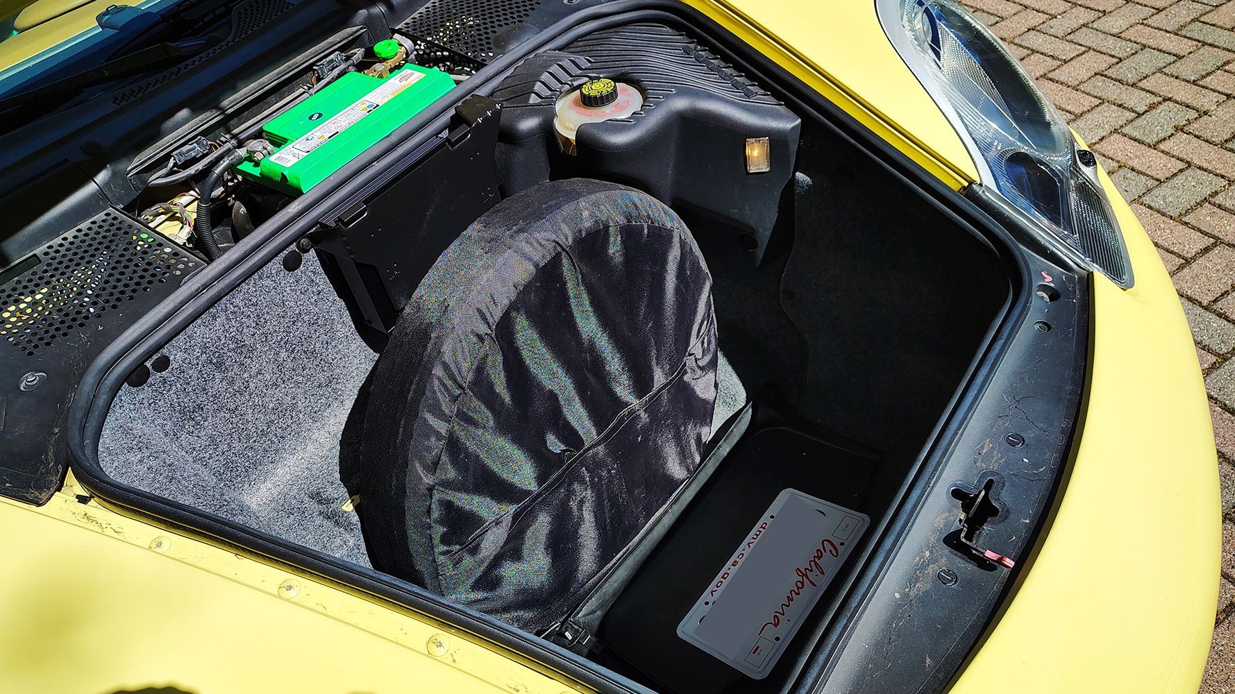 Used 1999 Porsche 911 Carrera image 9