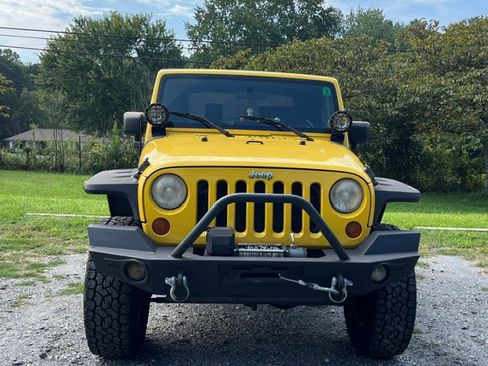 Used 2007 Jeep Wrangler X AWD/4WD image 2