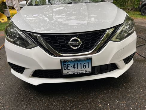Used 2019 Nissan Sentra S FWD image 6