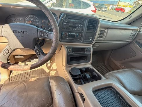 Used 2004 GMC Sierra 1500 SLT w/ Light Duty Power Package image 12