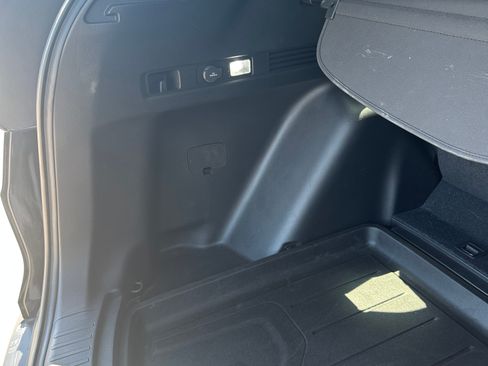 Used 2025 Honda CR-V EX-L image 13